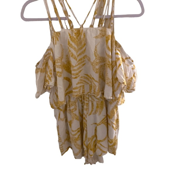 MINKPINK Paradise Strappy Off Shoulder Flutter Sleeve Leaf Print Romper Small - Picture 4 of 8